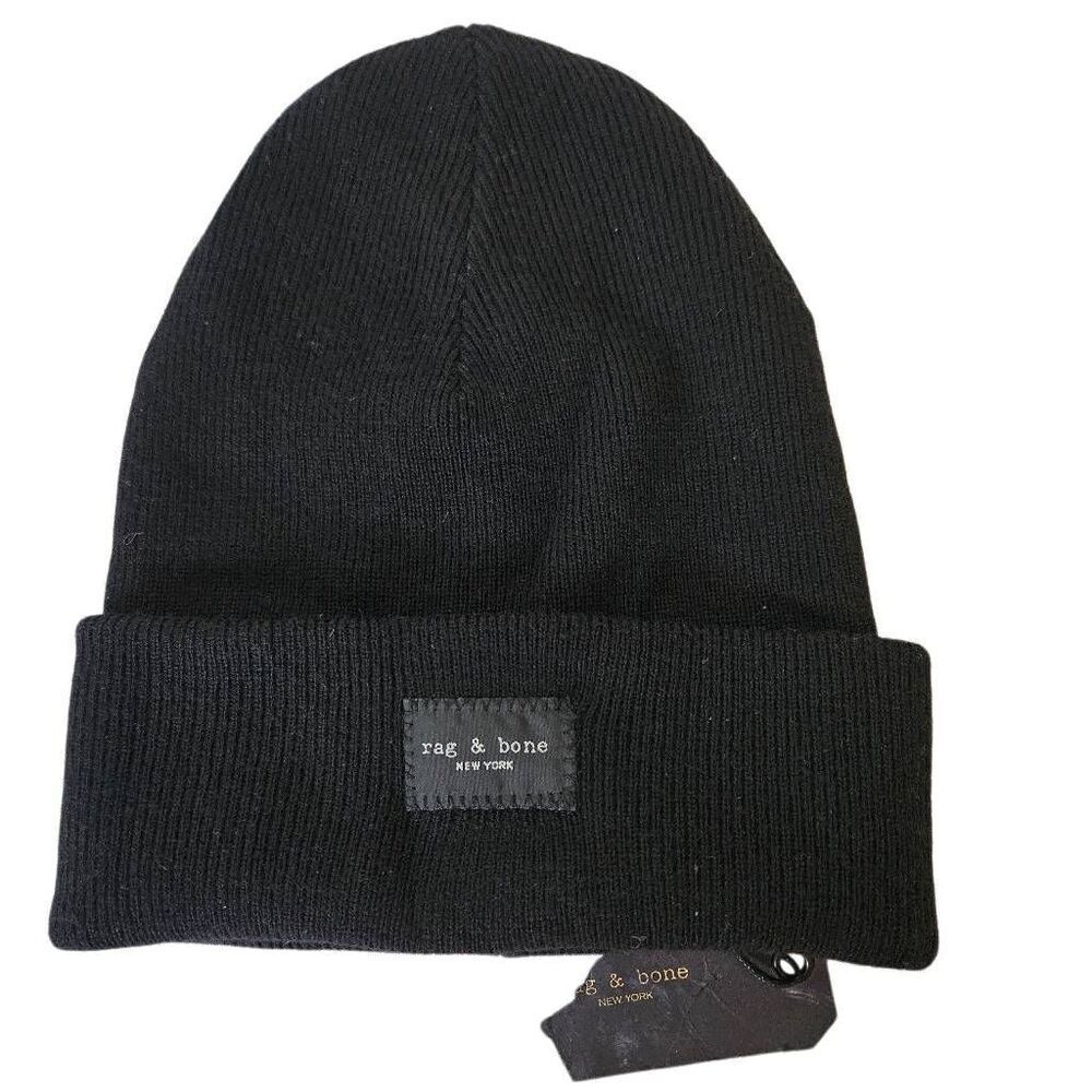 Rag & Bone classic black knit beanie.